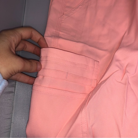 NWT Carhartt modern fit cargo jogger scrub pants color sorbet multi sizes - Picture 3 of 14